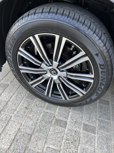 Lexus LX 570 2016, 99,000 km - 5.7 л - Bakı