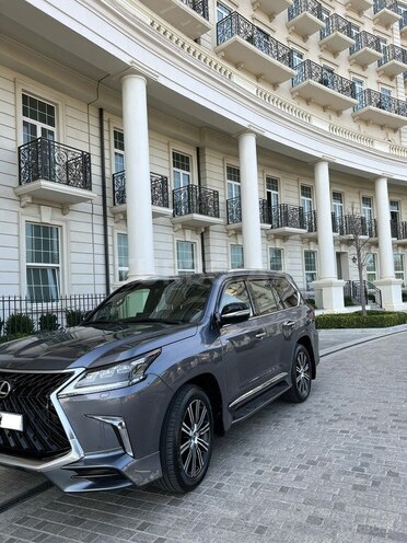 Lexus LX 570 2016, 99,000 km - 5.7 л - Bakı