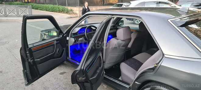 Mercedes E 230 1991, 530,000 km - 2.3 l - Bakı