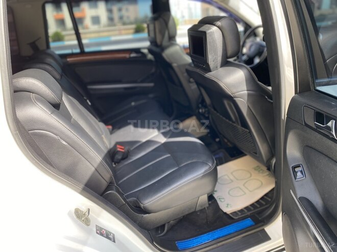 Mercedes GL 450 2007, 179,000 km - 4.7 l - Bakı