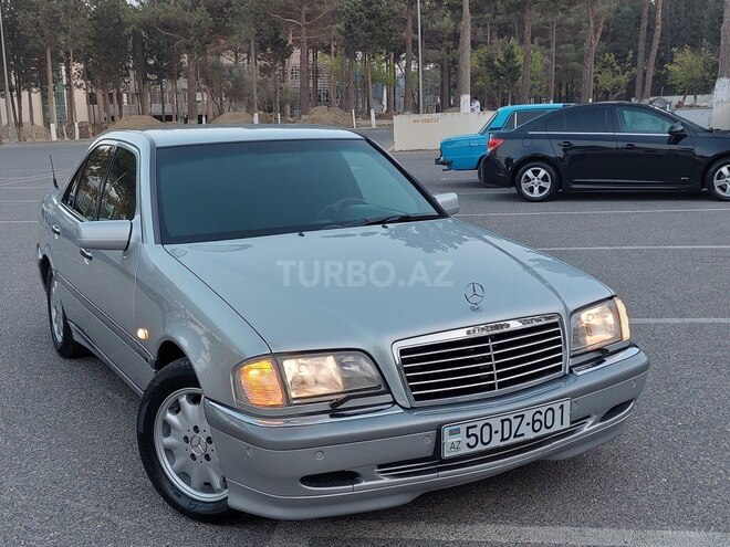Mercedes C 240 1999, 277,000 km - 2.4 л - Sumqayıt
