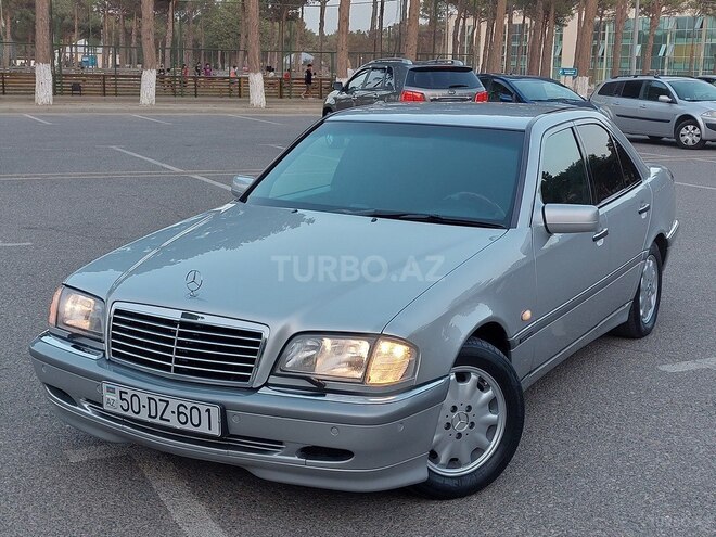 Mercedes C 240 1999, 277,000 km - 2.4 л - Sumqayıt