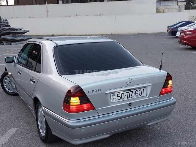 Mercedes C 240 1999, 277,000 km - 2.4 л - Sumqayıt