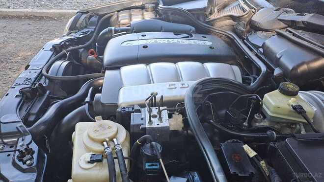 Mercedes E 220 2000, 383,735 km - 2.2 l - Sabirabad