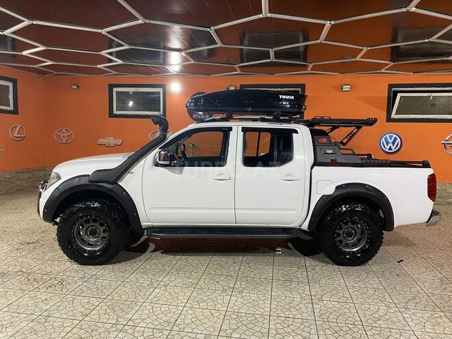 Nissan Navara 2012, 140,000 km - 2.5 л - Sumqayıt