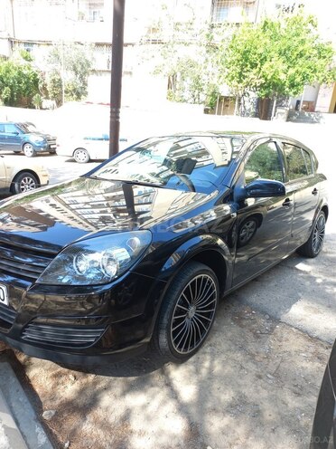 Opel Astra 2004, 197,000 km - 1.4 l - Bakı