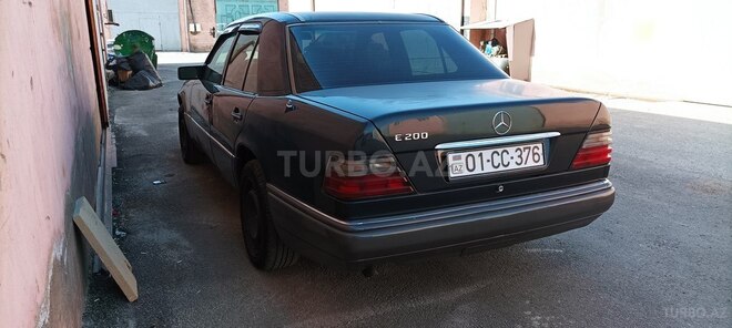 Mercedes E 200 1993, 385,000 km - 2.0 л - Bakı