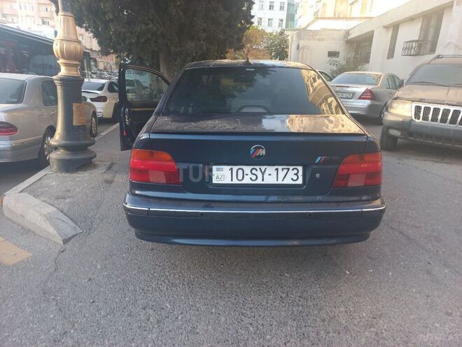 BMW 523 1997, 355,000 km - 2.5 л - Bakı