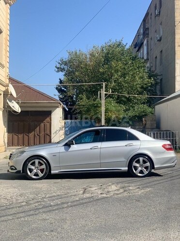 Mercedes E 220 2009, 274,000 km - 2.2 л - Bakı