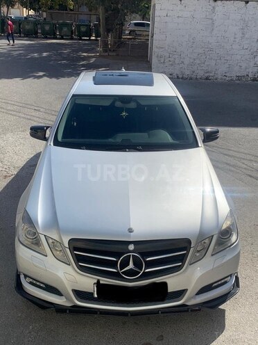 Mercedes E 220 2009, 274,000 km - 2.2 л - Bakı