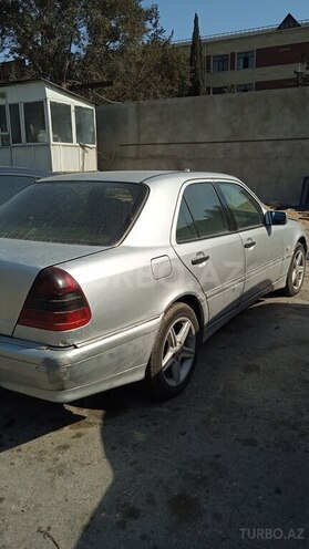 Mercedes C 240 1999, 328,000 km - 2.4 л - Bakı