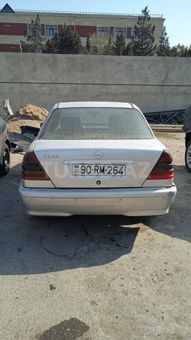 Mercedes C 240 1999, 328,000 km - 2.4 л - Bakı