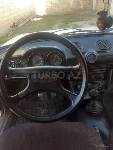 LADA (VAZ) 2106 1987, 70,644 km - 1.6 л - Salyan