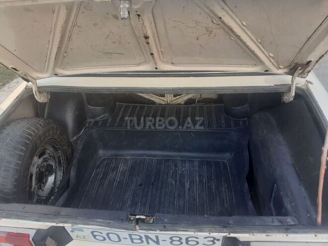 LADA (VAZ) 2106 1987, 70,644 km - 1.6 л - Salyan