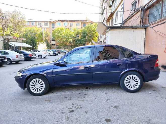 Opel Vectra 1996, 267,800 km - 2.0 l - Sumqayıt