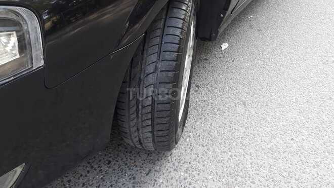 Nissan Sunny 2011, 179,930 km - 1.6 л - Bakı