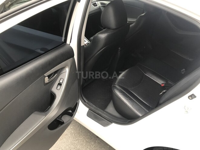 Hyundai Elantra 2012, 180,000 km - 1.8 l - Bakı