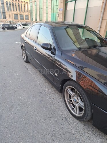 BMW 530 2001, 43,000 km - 3.0 л - Bakı