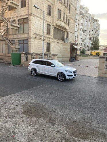 Audi Q7 2011, 151,000 km - 3.0 l - Bakı