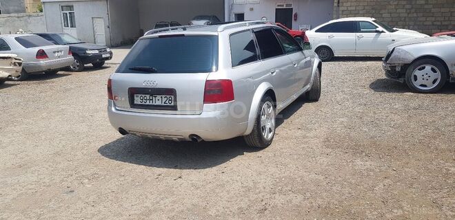 Audi A6 allroad 2001, 199,000 km - 2.5 л - Gəncə