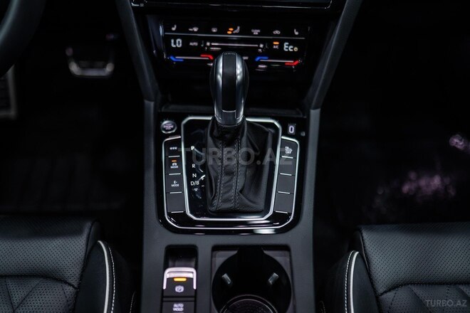 Volkswagen Passat 2022, 0 km - 1.4 l - Bakı