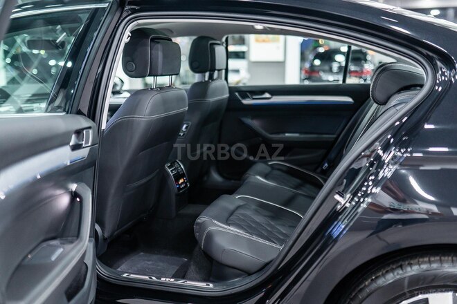 Volkswagen Passat 2022, 0 km - 1.4 l - Bakı