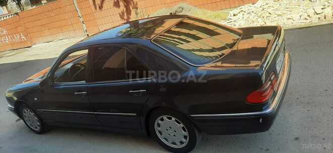 Mercedes E 200 1999, 268,000 km - 2.0 l - Şəmkir