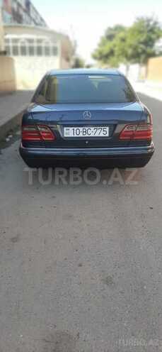 Mercedes E 200 1999, 268,000 km - 2.0 l - Şəmkir