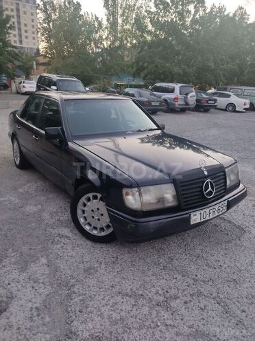 Mercedes E 230 1989, 411,000 km - 2.3 l - Bakı