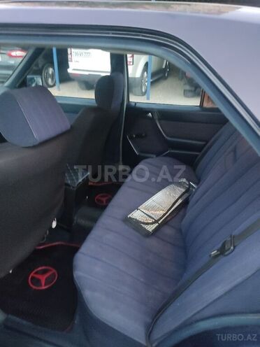 Mercedes E 230 1989, 411,000 km - 2.3 l - Bakı