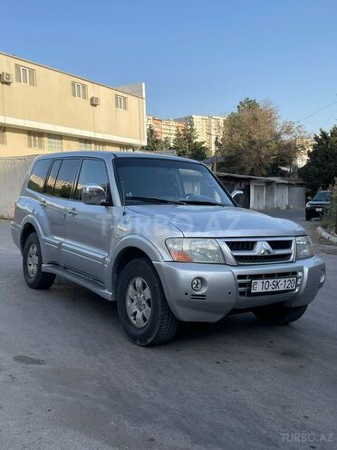 Mitsubishi Pajero 2003, 223,400 km - 3.0 l - Bakı