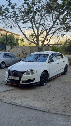 Volkswagen Passat 2006, 288,000 km - 2.0 l - Bakı