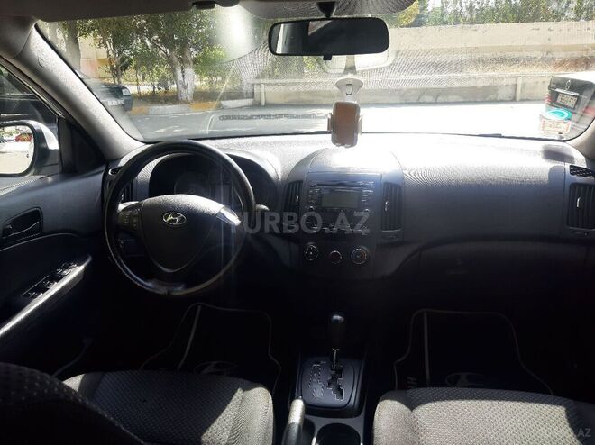 Hyundai i30 2009, 215,000 km - 1.6 l - Bakı