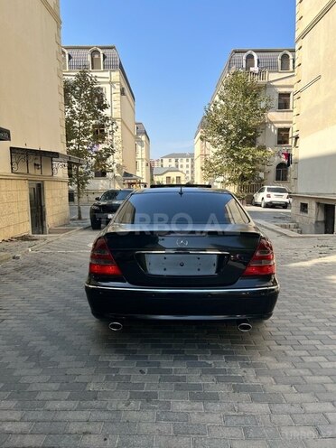 Mercedes E 320 2004, 426,000 km - 3.2 л - Xırdalan