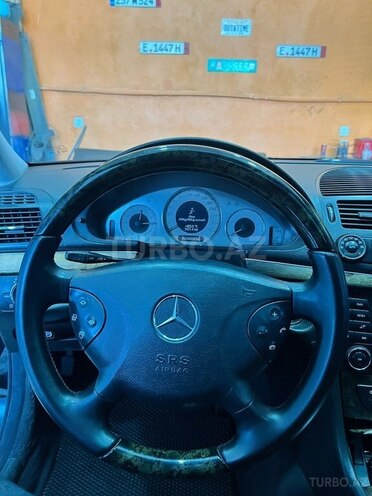 Mercedes E 320 2004, 426,000 km - 3.2 л - Xırdalan