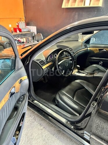 Mercedes E 320 2004, 426,000 km - 3.2 л - Xırdalan