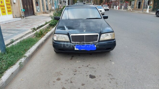 Mercedes C 200 1994, 250,000 km - 2.0 l - Qazax