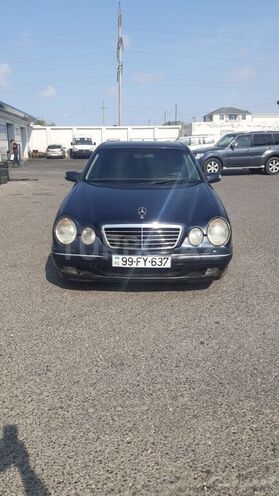 Mercedes E 220 2000, 396,000 km - 2.2 l - Bakı