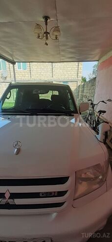 Mitsubishi Pajero io 2000, 352,000 km - 2.0 л - Qəbələ