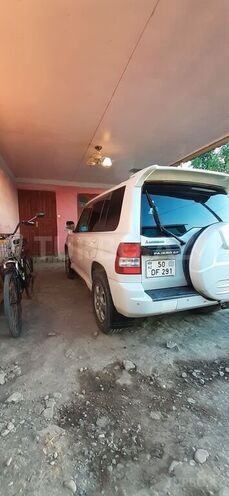 Mitsubishi Pajero io 2000, 352,000 km - 2.0 л - Qəbələ