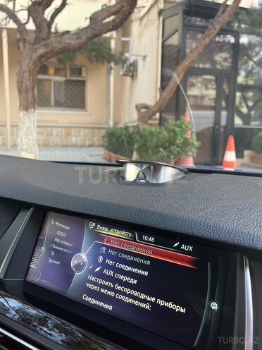 BMW M5 2014, 76,000 km - 4.4 l - Bakı