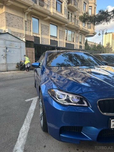 BMW M5 2014, 76,000 km - 4.4 l - Bakı