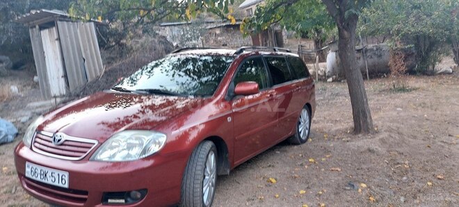 Toyota Corolla 2005, 179,990 km - 1.4 л - Tovuz
