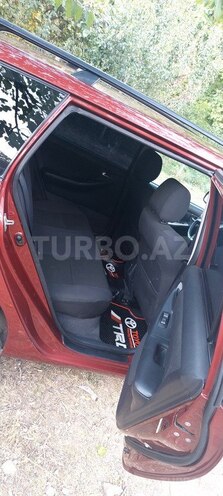Toyota Corolla 2005, 179,990 km - 1.4 л - Tovuz