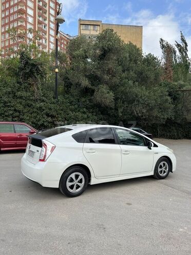 Toyota Prius 2013, 241,402 km - 1.8 l - Bakı