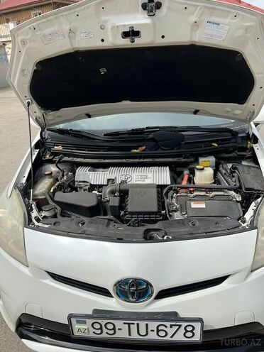Toyota Prius 2013, 241,402 km - 1.8 l - Bakı