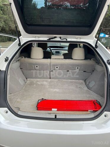 Toyota Prius 2013, 241,402 km - 1.8 l - Bakı