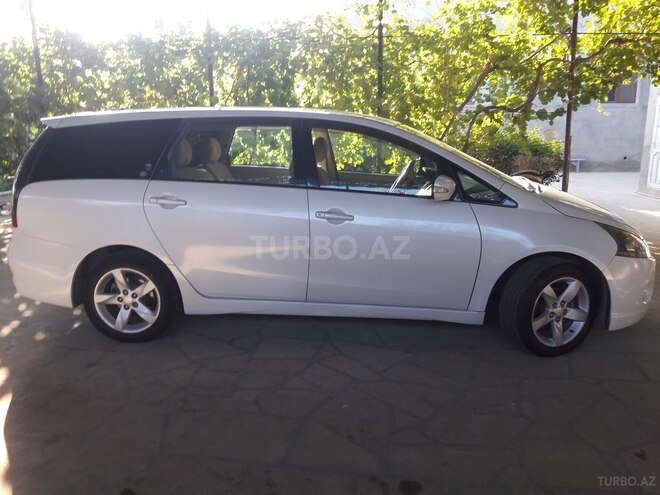 Mitsubishi Grandis 2003, 250,000 km - 2.4 l - Bakı