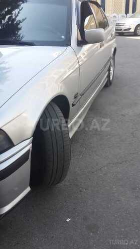 BMW 320 1997, 355,000 km - 2.0 л - Bakı