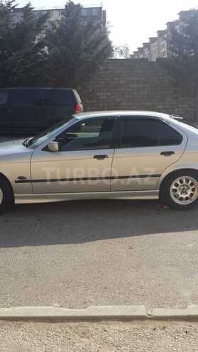 BMW 320 1997, 355,000 km - 2.0 л - Bakı